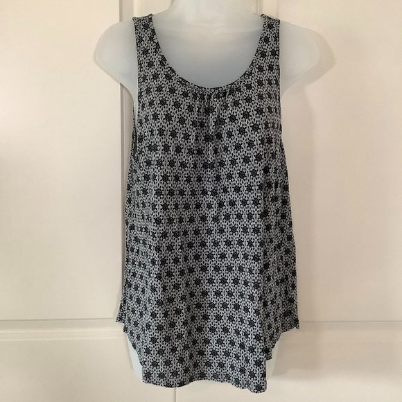 Gap Luxe Tank Top Women's Size Large key hole back detail diamond pattern - Picture 1 of 6